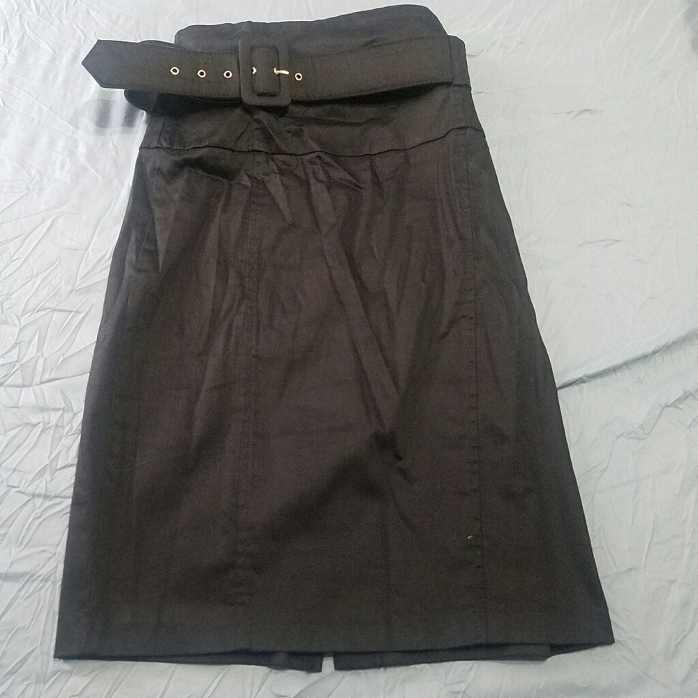 PENCIL SKIRT